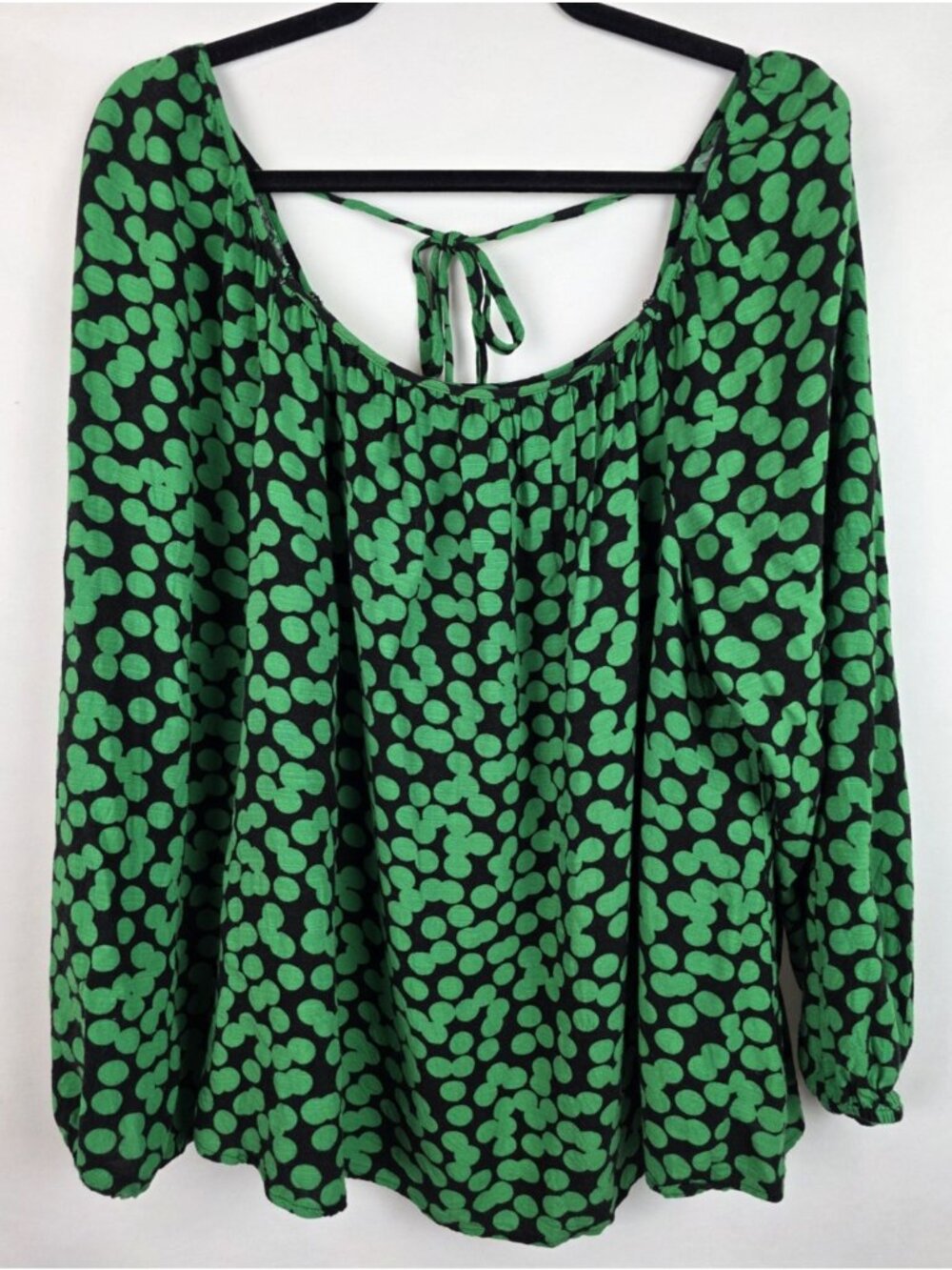 Ava & Viv Women's Shirt Size 1X Green & Black Polka Dot Long Balloon Sleeve Top